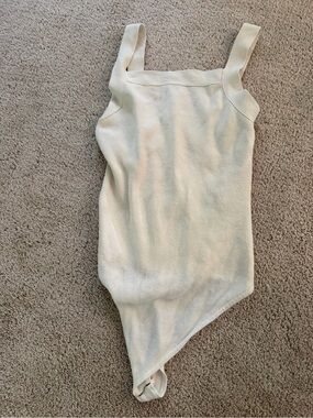 Abercrombie bodysuit size M white knit